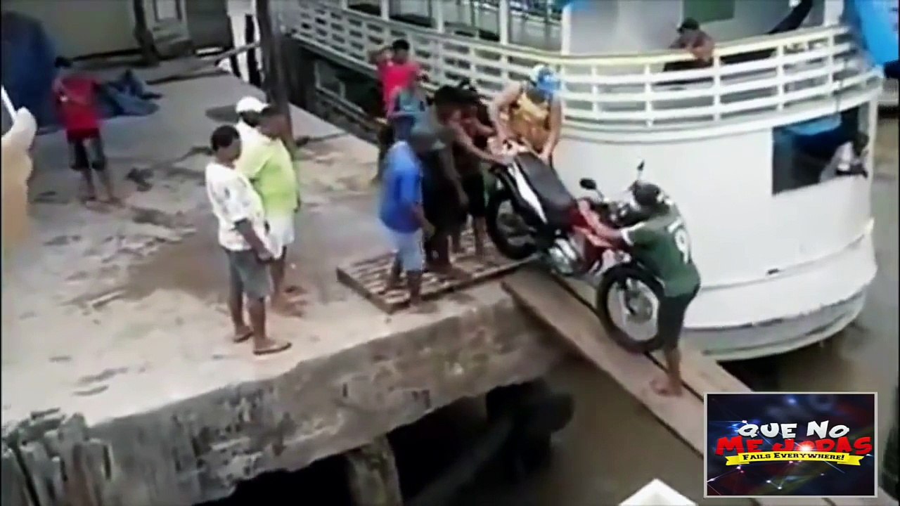 Los Mejores Videos De Risa 2015 #9 Caidas//Golpes//Sustos//Fails [Full Episode]