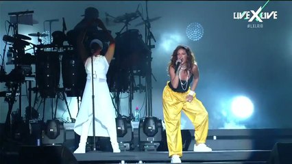Rihanna performing "All of the Lights" at Rock in Rio 2015