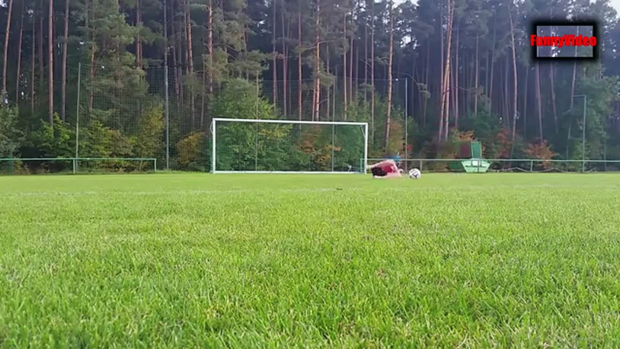 Top 20 Funny Amateur Football Videos 2015 Fail Compilation - Video Dailymotion