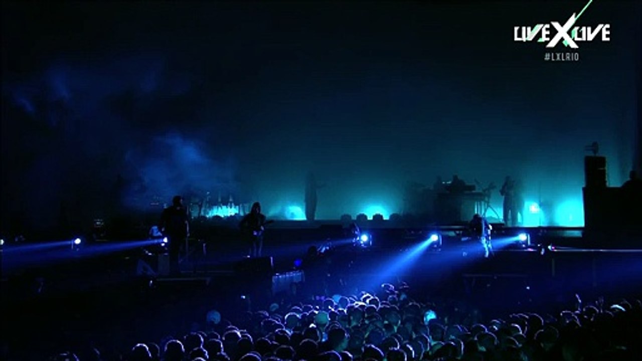 Rihanna performing "Take Care" at Rock in Rio 2015