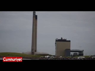 500 metrelik ikiz kuleler 10 saniyede yıkıldı