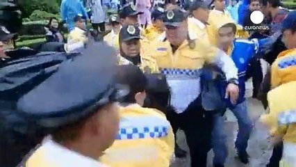 Un anno senza risposte. La rabbia per i 43 rapiti di Iguala esplode in violenza