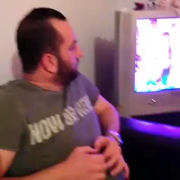 Her şeyi bilen ama asla sebebini söylemeyen gizemli esnaf