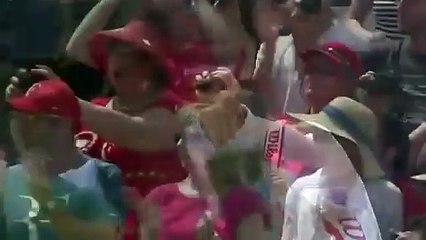 51. No. 1 Court loves Roger Federer - Wimbledon 2014