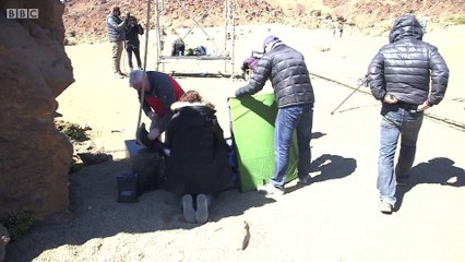 Hanging out with Clara - Doctor Who Extra- Series 2 Episode 2