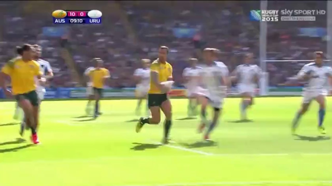 australia uruguay quade cooper sets up tomane's try with a wonderful reverse pass