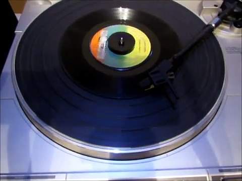 Neşet Ertaş Kurusa fidanım Güllerim solsa Plak kaydı