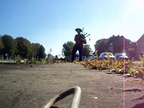 A Hundred Pipers – Cliffs of Doneen – 10th Bat Crossing Rhnie – Suo Gân – Scotland the Brave