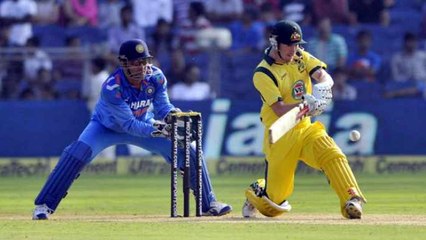 Amazing T-20 Match AUS Vs INDIA T20 - Unbelievable Wicket of Australia Player