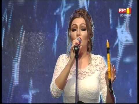 Elena Jovceva - Gajda place pak (Folk Fest Valandovo 2015)