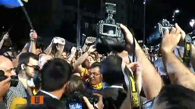 Romeva i Forcadell plaça del Born plena de gom a gom