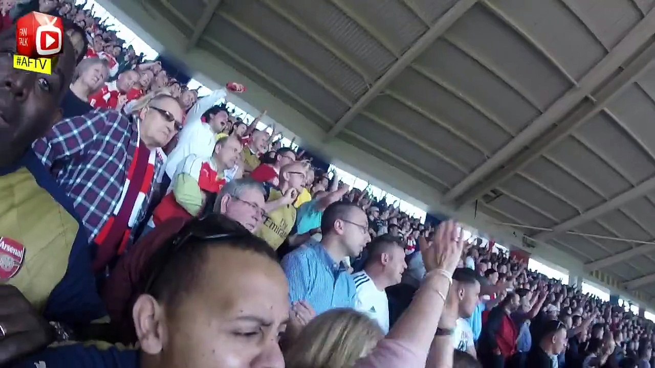 _Alexis Sanchez Baby_ - Gooners Go Delirious After Goal v Leicester City