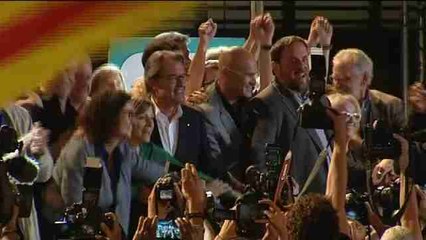 Junts pel Sí gana con 62 diputados y se queda a 6 de la mayoría absoluta