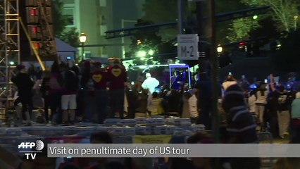 Pope electrifies Philadelphia with advice on family