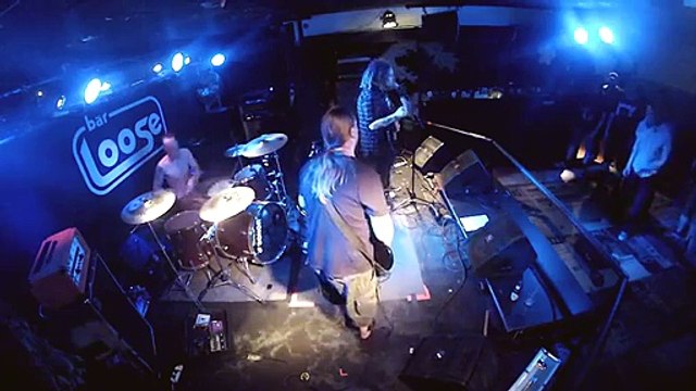 This Guy Doesn't Let His Birth Defect Stop Him From Shredding