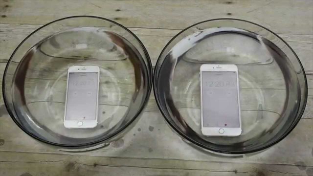 Apple iPhone 6s vs iPhone 6s Plus Water Test! Is it secretly waterproof? A waterproof review.