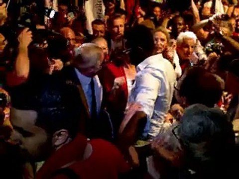 Royal propose un contrat avec la Nation lors d'un meeting à Montreuil