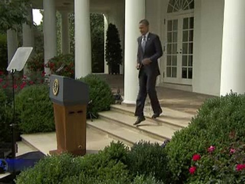 Etats-Unis: Obama critique le refus des républicains de l'aider face à la crise