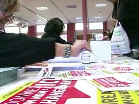 Primaire socialiste: affluence de votants, la barre du million à la portée du PS