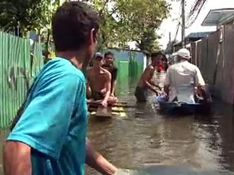 Thailande: les inondations encerclent l'aéroport national de Bangkok