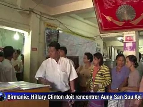 Clinton en visite historique en Birmanie, pour encourager les réformes