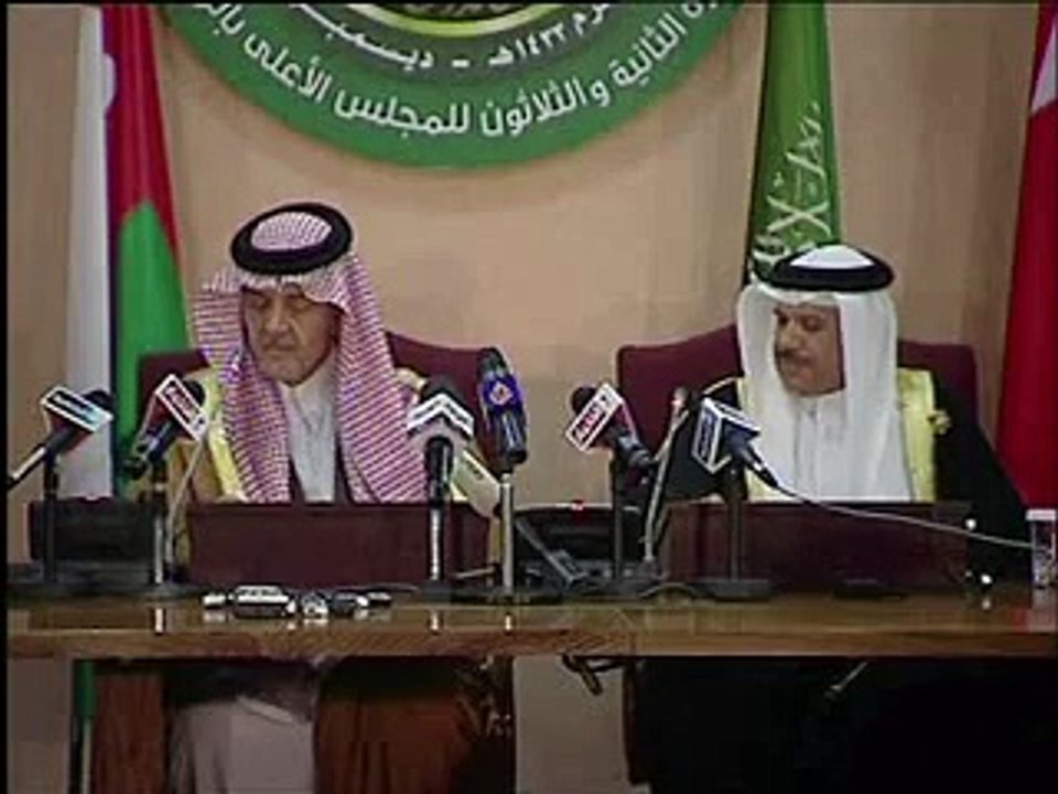 Observateurs en Syrie jeudi, combats sanglants entre déserteurs et soldats