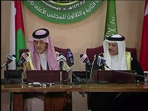 Observateurs en Syrie jeudi, combats sanglants entre déserteurs et soldats