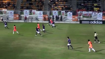 Magnifique but contre son camp