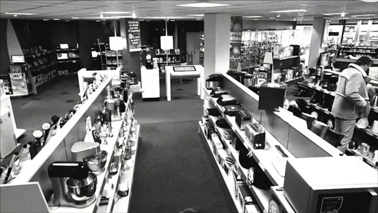 Comment voler un écran plat sans se faire remarquer par les caméras de surveillance ?