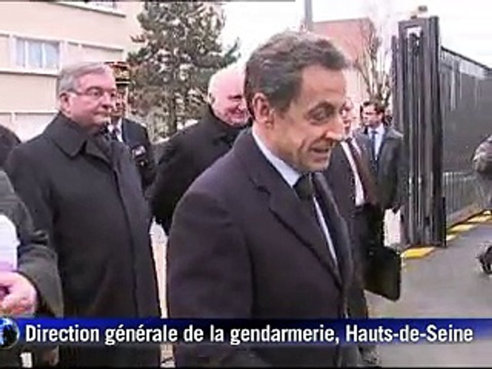 Face aux gendarmes, Sarkozy bientôt candidat défend son bilan sur la sécurité