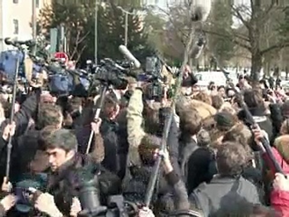 En Haute-Savoie, Sarkozy lance tambour battant l'offensive contre le favori Hollande