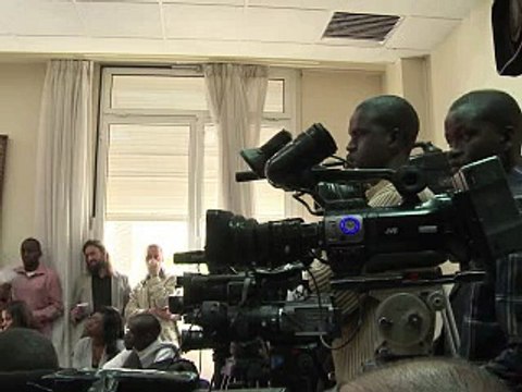 Sénégal: la police empêche un nouveau rassemblement d'opposants sans violences