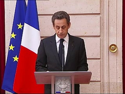 Toulouse: Sarkozy dénonce les polémiques honteuses , annonce des mesures contre les extrémistes