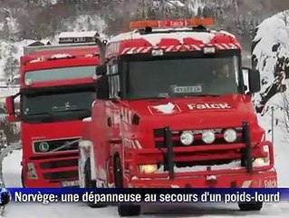 Vidéo : Deux camions tombent dans le vide !
