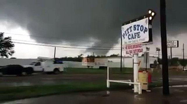 Les tornades de Dallas du 3 avril filmées par les habitants