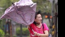 Typhoon Dujuan approaches Taiwan, thousands evacuated