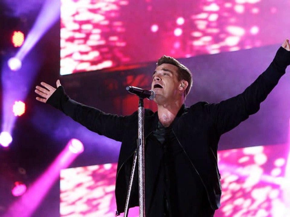 Robbie Williams Let Me Entertain You avec paroles