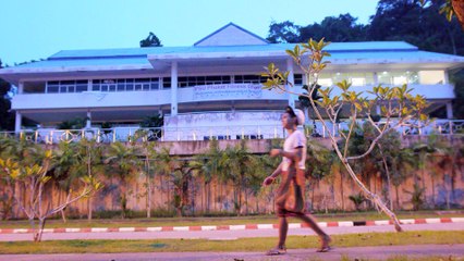 แนะนำตัว ดาวอุกาบาต คณะวิศวกรรมศาสตร์ ภาควิชาวิศวกรรมคอมพิวเตอร์ PSU PHUKET STAR CHALLENGE 2015