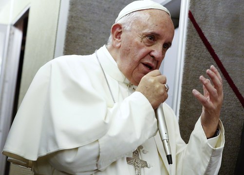 Refus de célébrer les mariages gay : la réponse du pape François