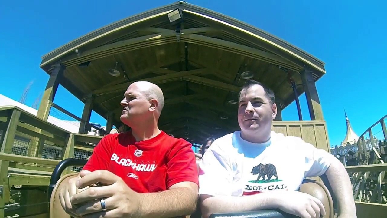 Gold Striker Roller Coaster POV at California's Great America - Rider Reactions II