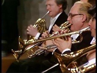 Sir Georg Solti dirigiert das Symphonieorchester des BR F v Suppe, OVERTURE  DICHTER UND BAUER