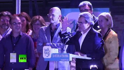 Les indépendantistes célèbrent la victoire aux élections régionales à Catalogne