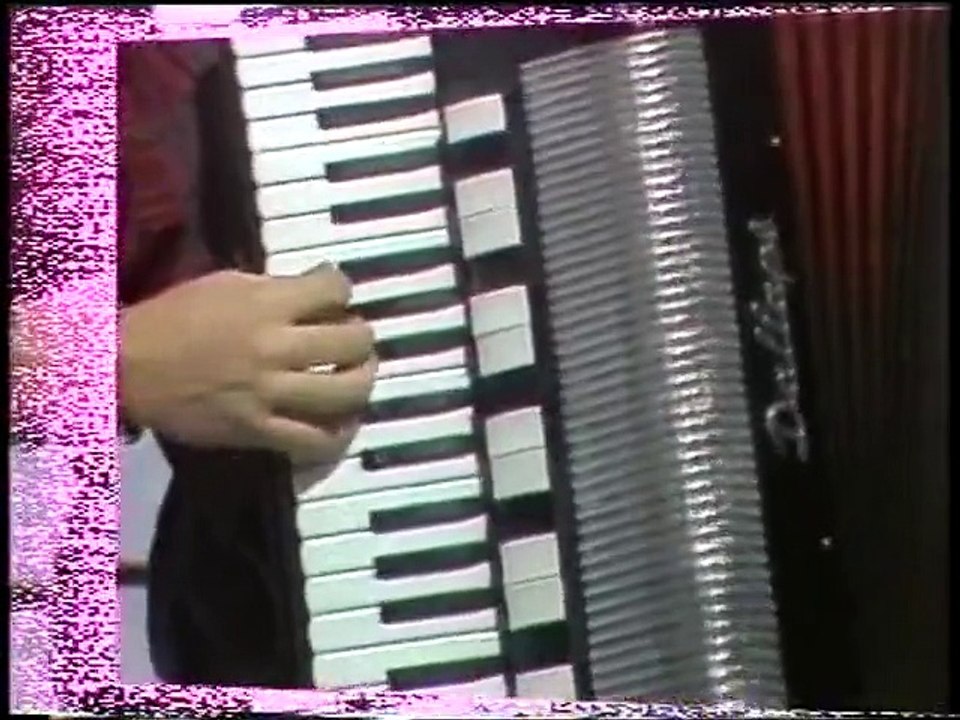 Miroslav ilic   /   tamo je zavicaj