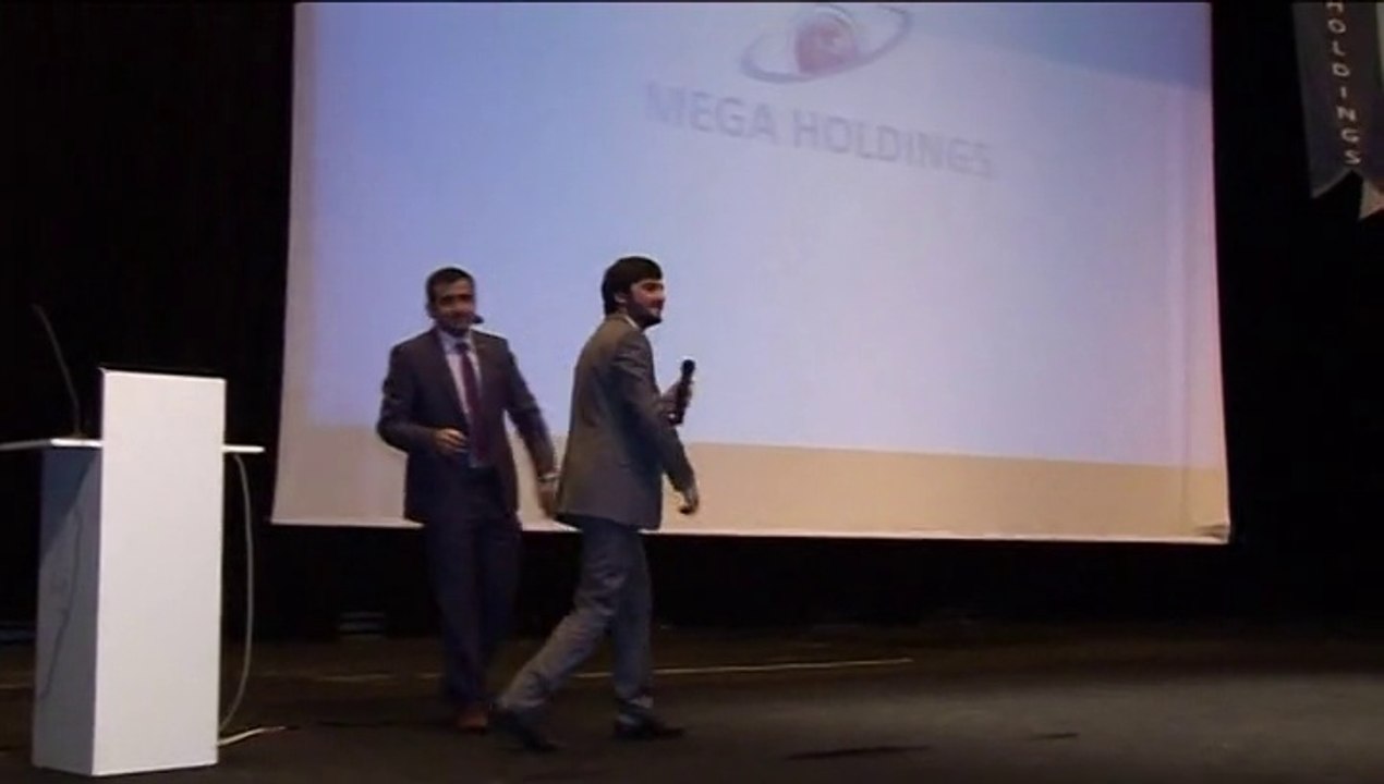 Selman Olgun Mega Holding Convention Eğitimi