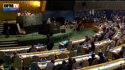 Hollande: "Al-Assad est à l’origine du problème, il ne peut pas faire partie de la solution"