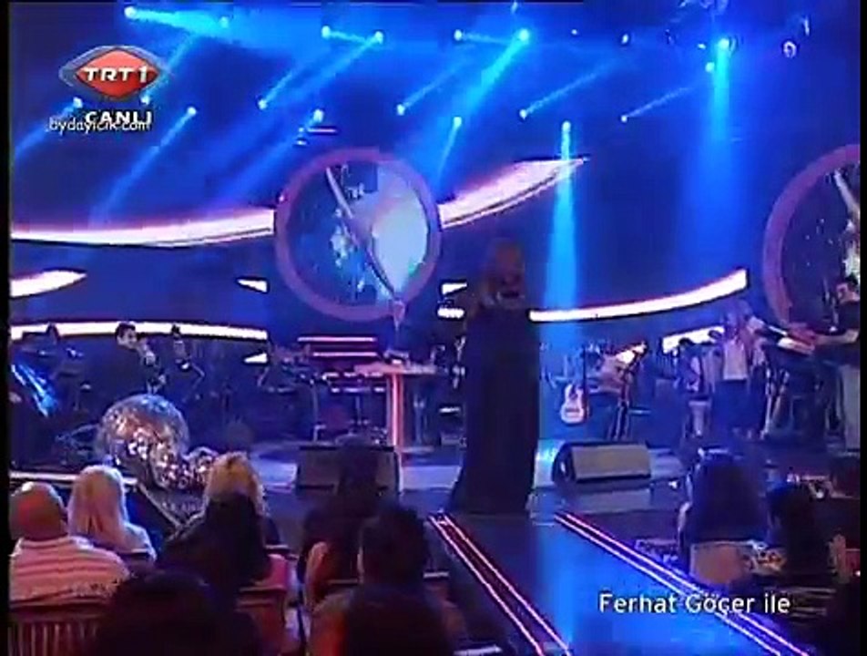 İzel - Kal Bu Gece (Ferhat Göçer ile 01.05.2010)
