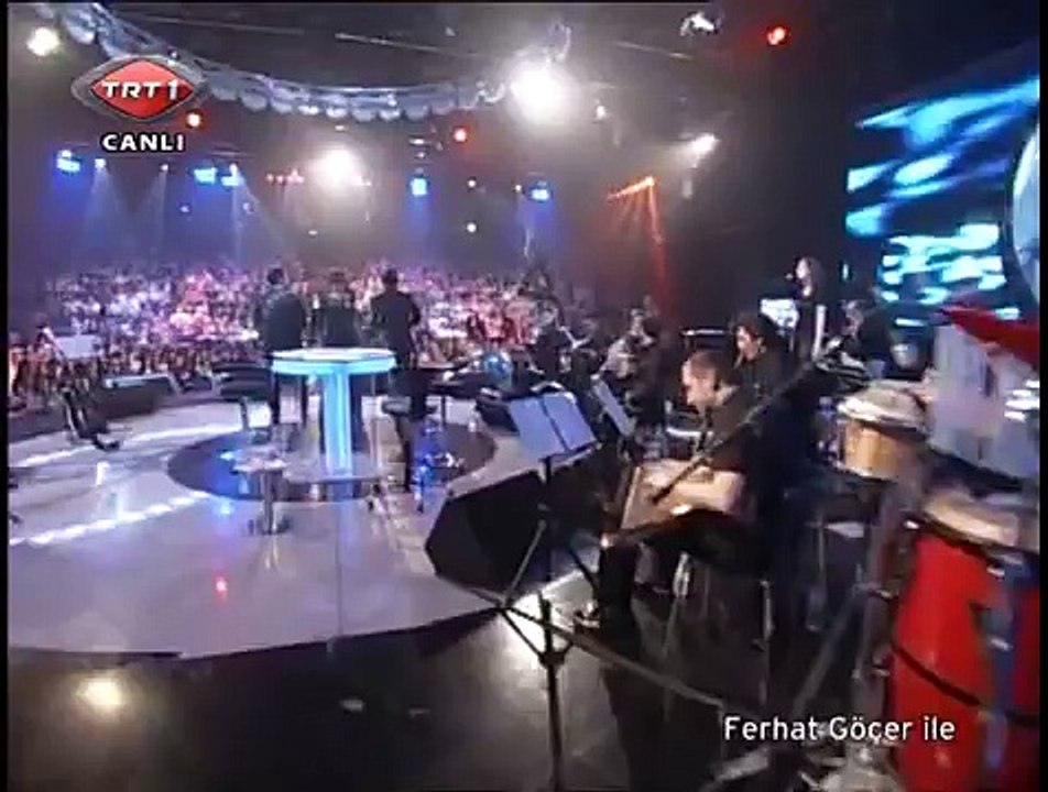 İzel, Kutsi, Ferhat Göçer - At Kadehi Elinden 01.05.2010