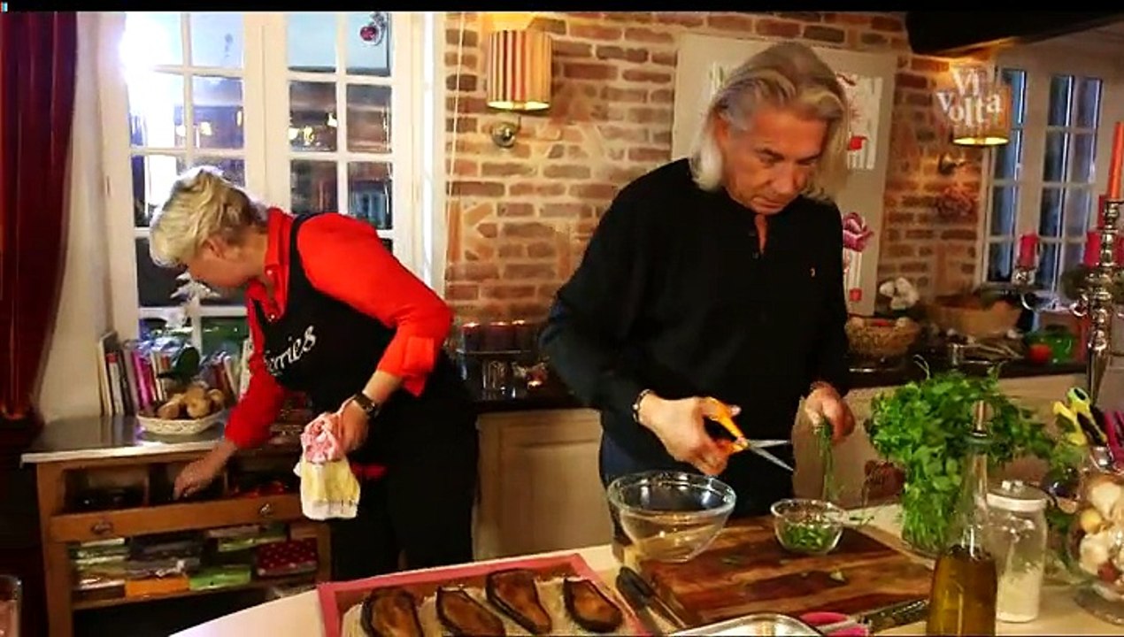 Vivolta - Chéri(e) qu'est-ce qu'on mange (Métro, boulot, cuisto ) - 28-09-2015 16h25 25m (9030)