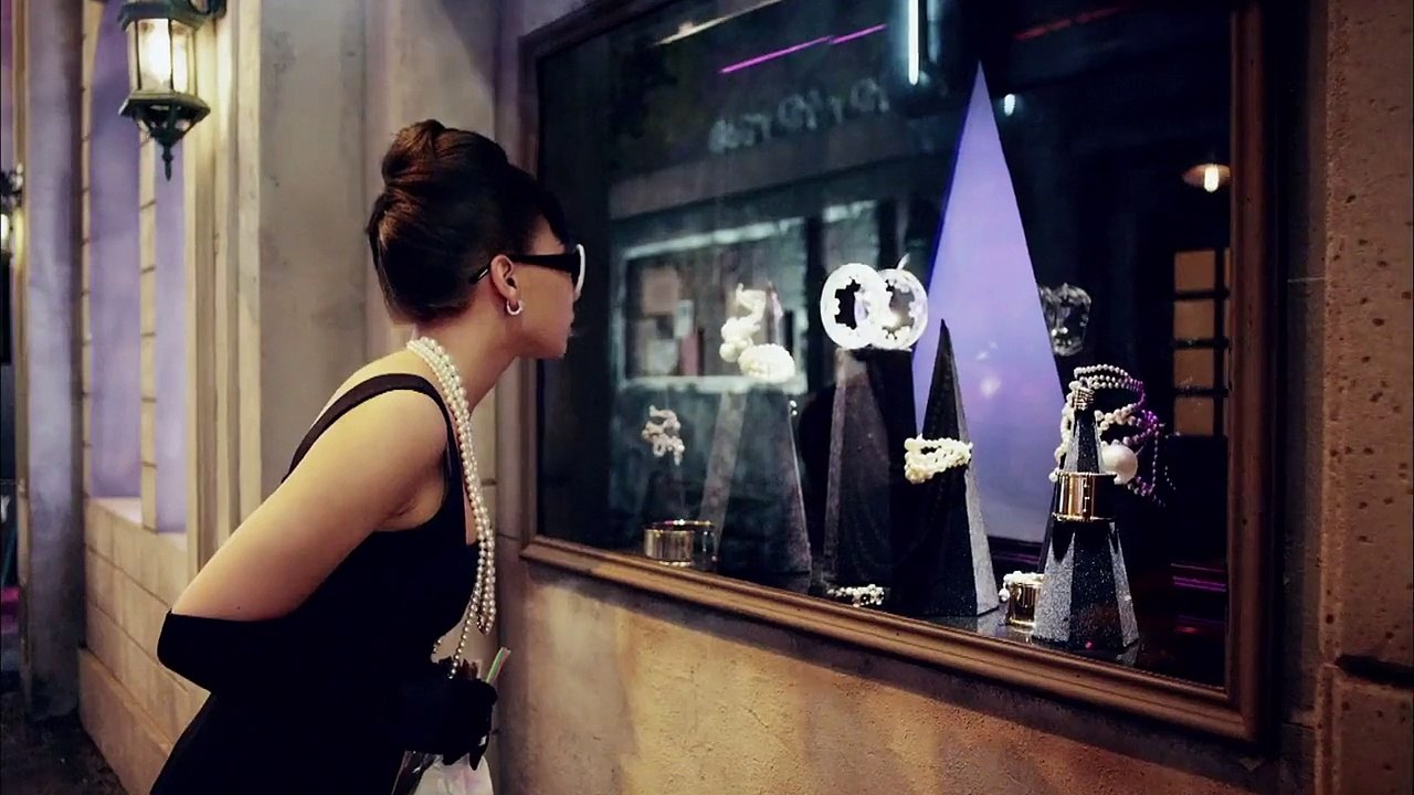2NE1 - Crush M/V (Acapella)