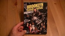 Présentation (unboxing) du coffret Brooklyn Nine Nine season 2